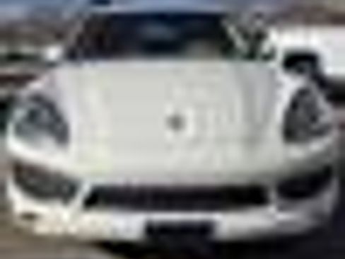 Used 2011 Porsche Cayenne image 3
