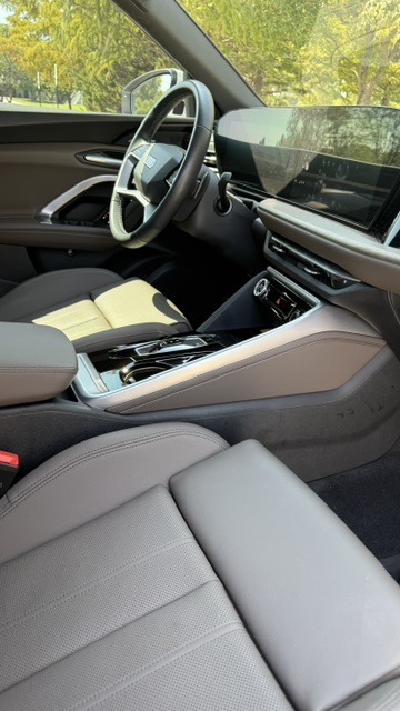 Used 2025 Audi Q5 Premium Plus AWD/4WD image 24