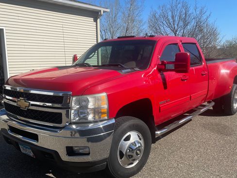 Used 2011 Chevrolet Silverado 3500 LTZ image 5