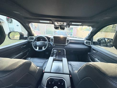 Used 2023 Toyota Tundra Platinum image 2