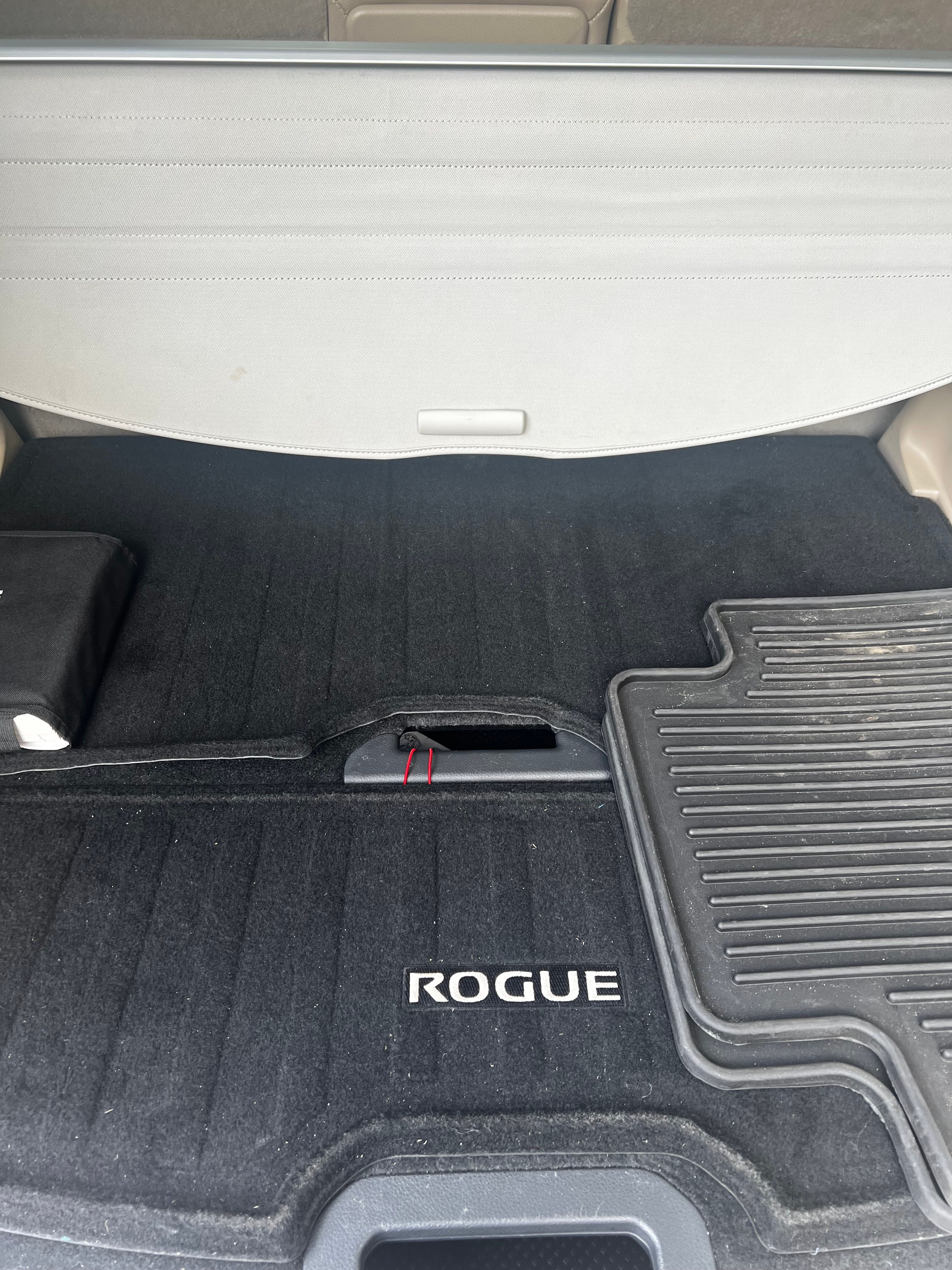 Used 2019 Nissan Rogue SL w/ Premium Package AWD/4WD image 8