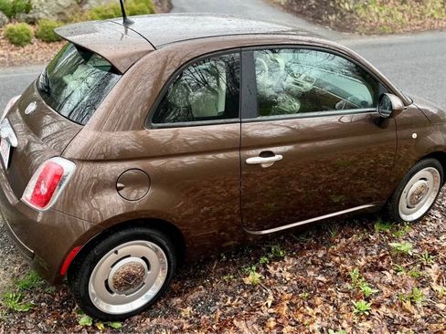 Used 2013 FIAT 500 Pop FWD image 2