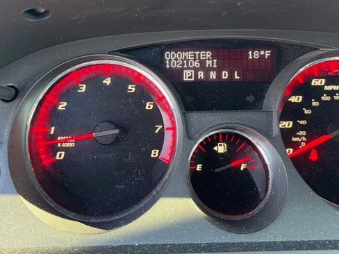 Used 2012 GMC Acadia SLE image 13