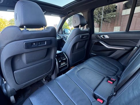 Used 2019 BMW X5 xDrive40i w/ Convenience Package image 22