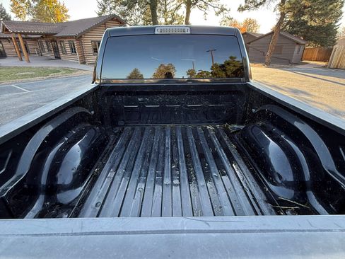 Used 2015 RAM 1500 Express image 8