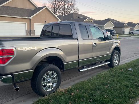 Used 2012 Ford F150 XLT w/ XLT Chrome Pkg image 5
