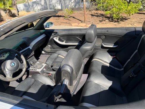Used 2006 BMW M3 Convertible 2D image 16