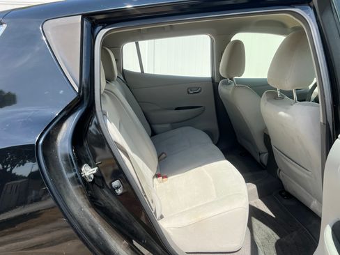 Used 2012 Nissan Leaf SL FWD image 9