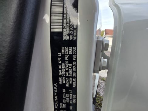 Used 2018 FIAT 500X Pop image 17