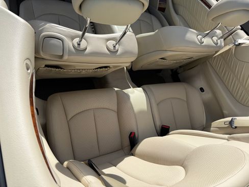 Used 2007 Mercedes-Benz CLK 350 Cabriolet image 18