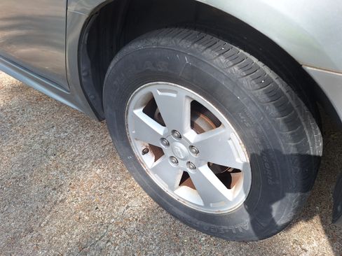 Used 2009 Chevrolet Impala LT image 2