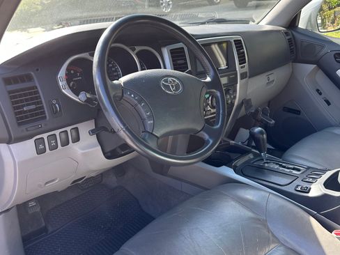 Used 2003 Toyota 4Runner Limited image 18