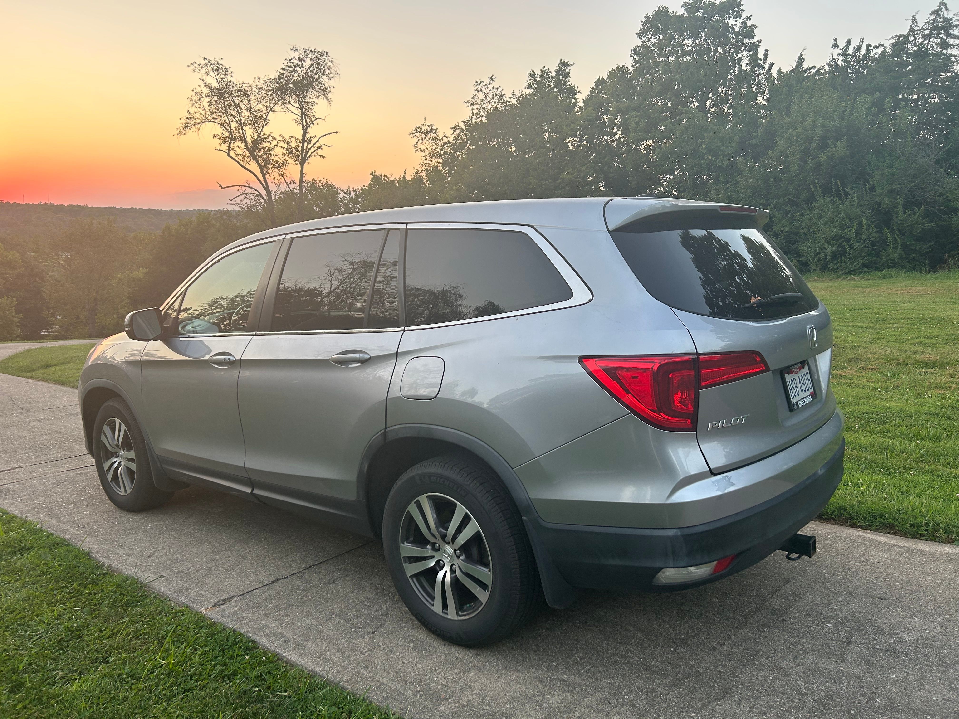 Used 2016 Honda Pilot EX-L image 6