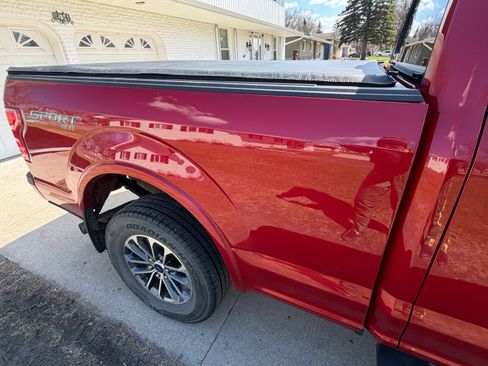 Used 2020 Ford F150 XLT w/ Equipment Group 302A Luxury AWD/4WD image 11