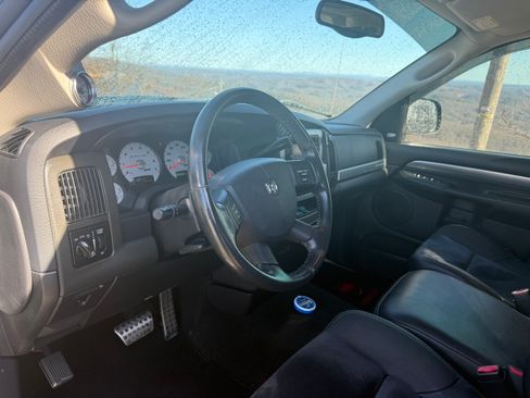 Used 2005 Dodge Ram 1500 Truck 2WD Quad Cab image 11