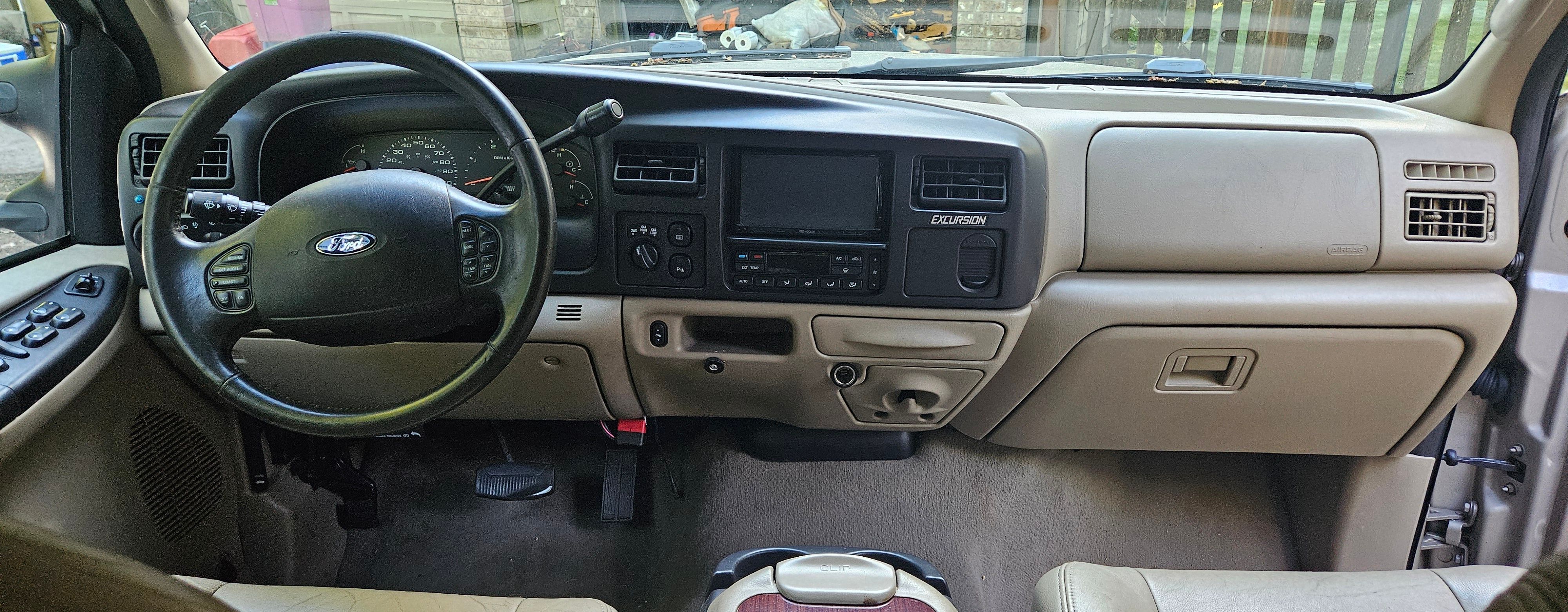 Used 2005 Ford Excursion Limited AWD/4WD image 9