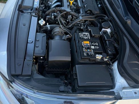 Used 2022 Hyundai Accent FWD image 11