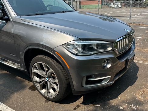 Used 2015 BMW X5 xDrive50i AWD/4WD image 4