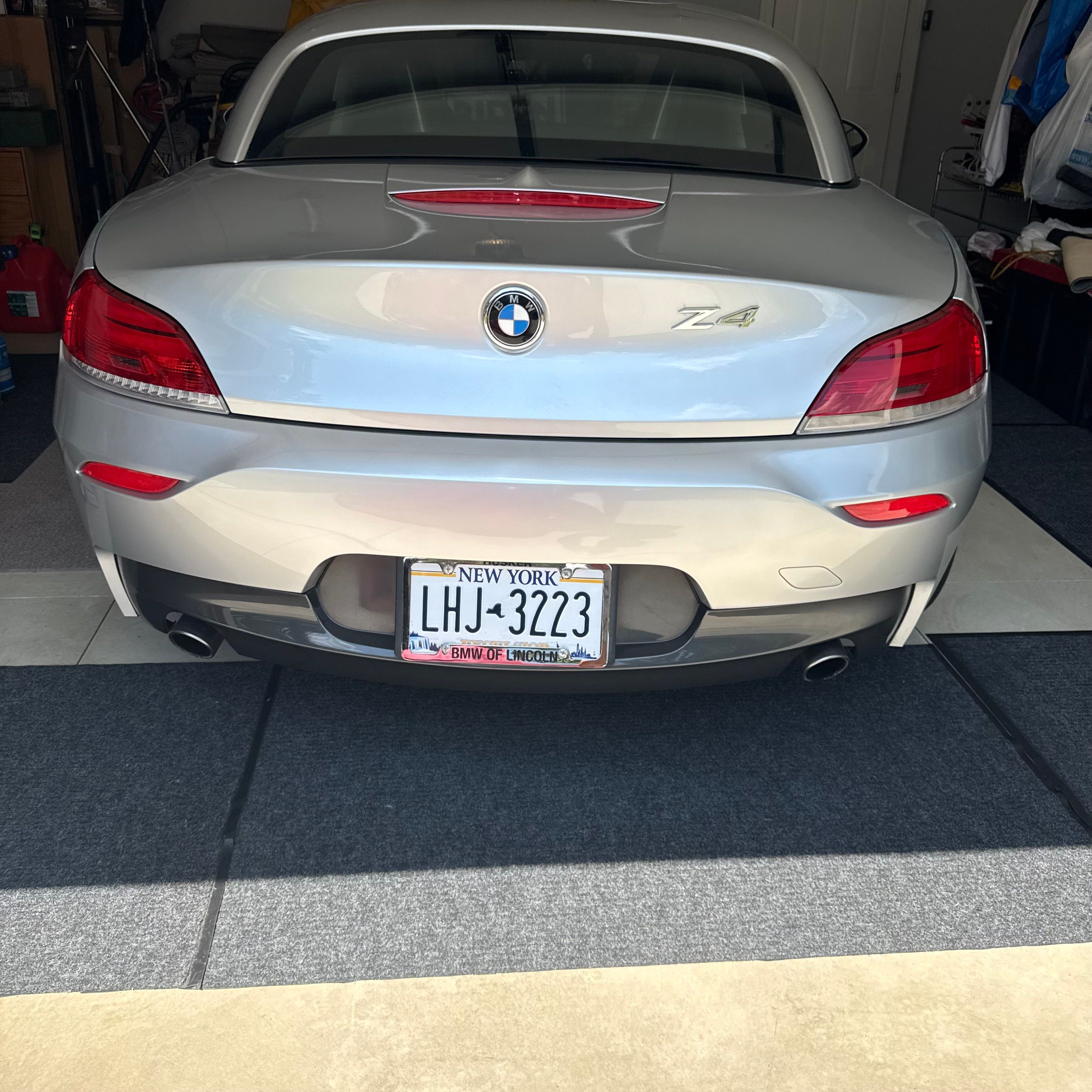 Used 2013 BMW Z4 sDrive35i RWD image 10