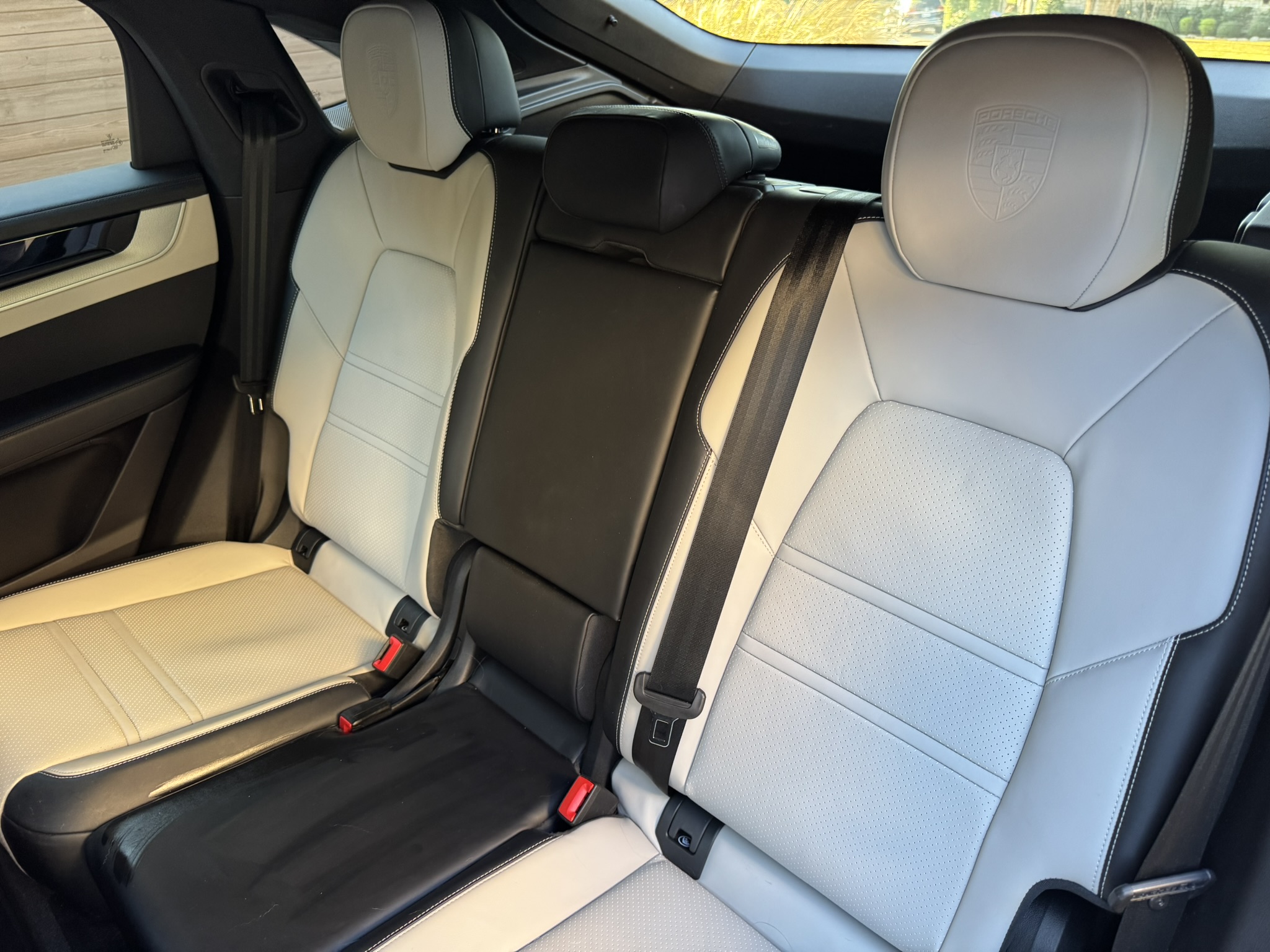 Used 2024 Porsche Cayenne S AWD/4WD image 20