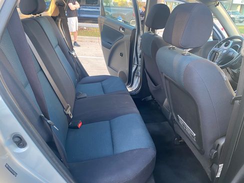 Used 2005 Toyota Matrix XR image 13