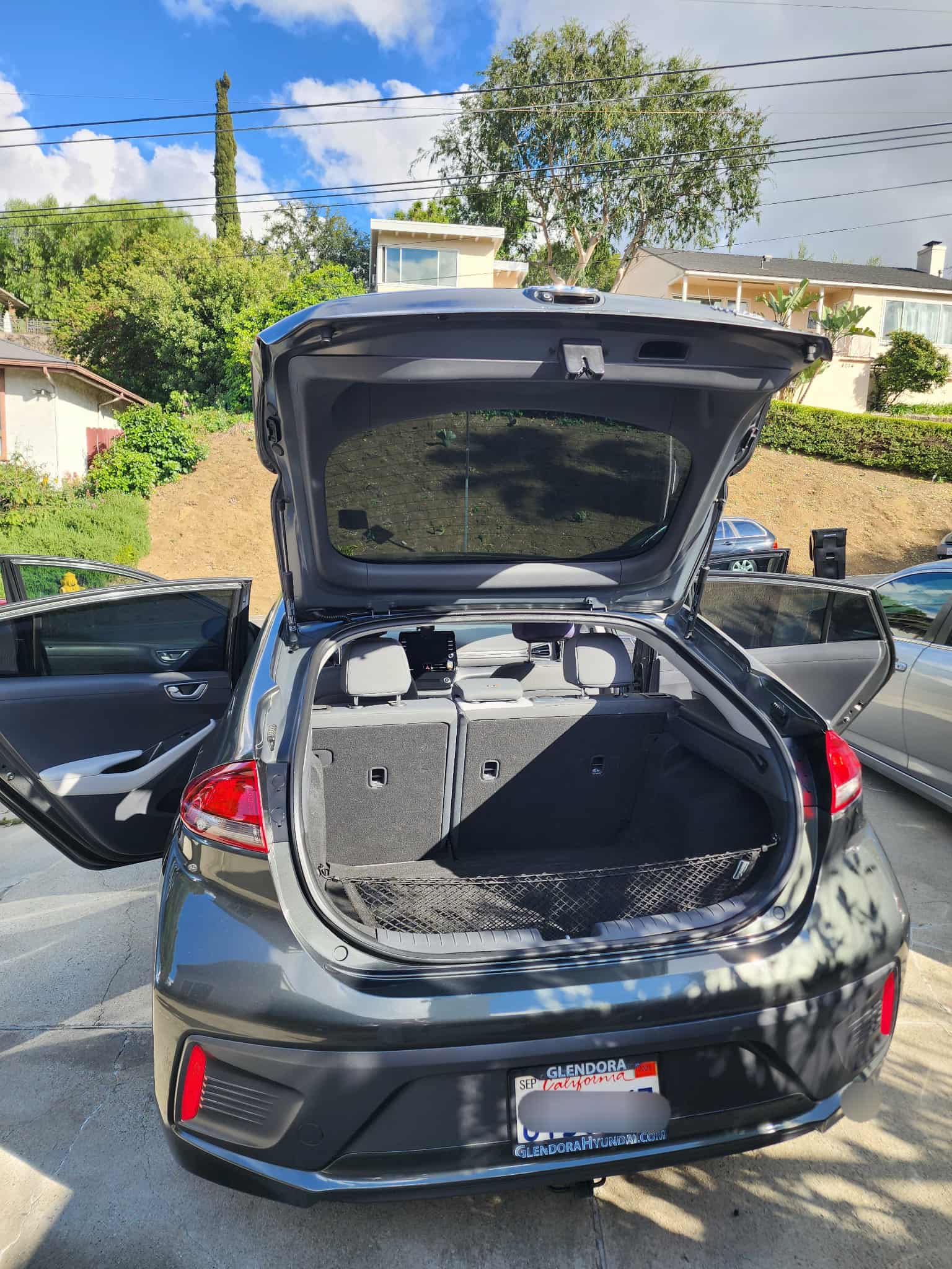 Used 2022 Hyundai Ioniq Blue FWD image 11