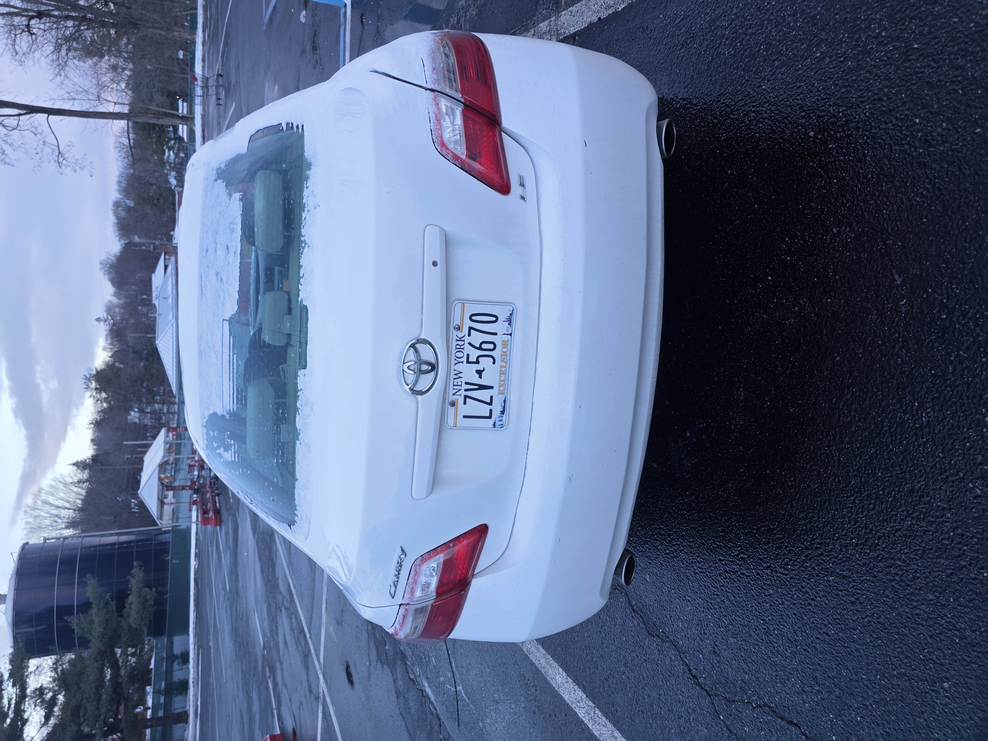 Used 2007 Toyota Camry LE FWD image 4