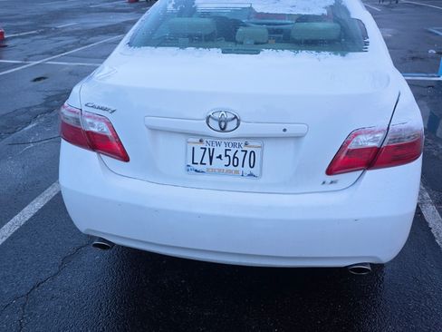 Used 2007 Toyota Camry LE image 4