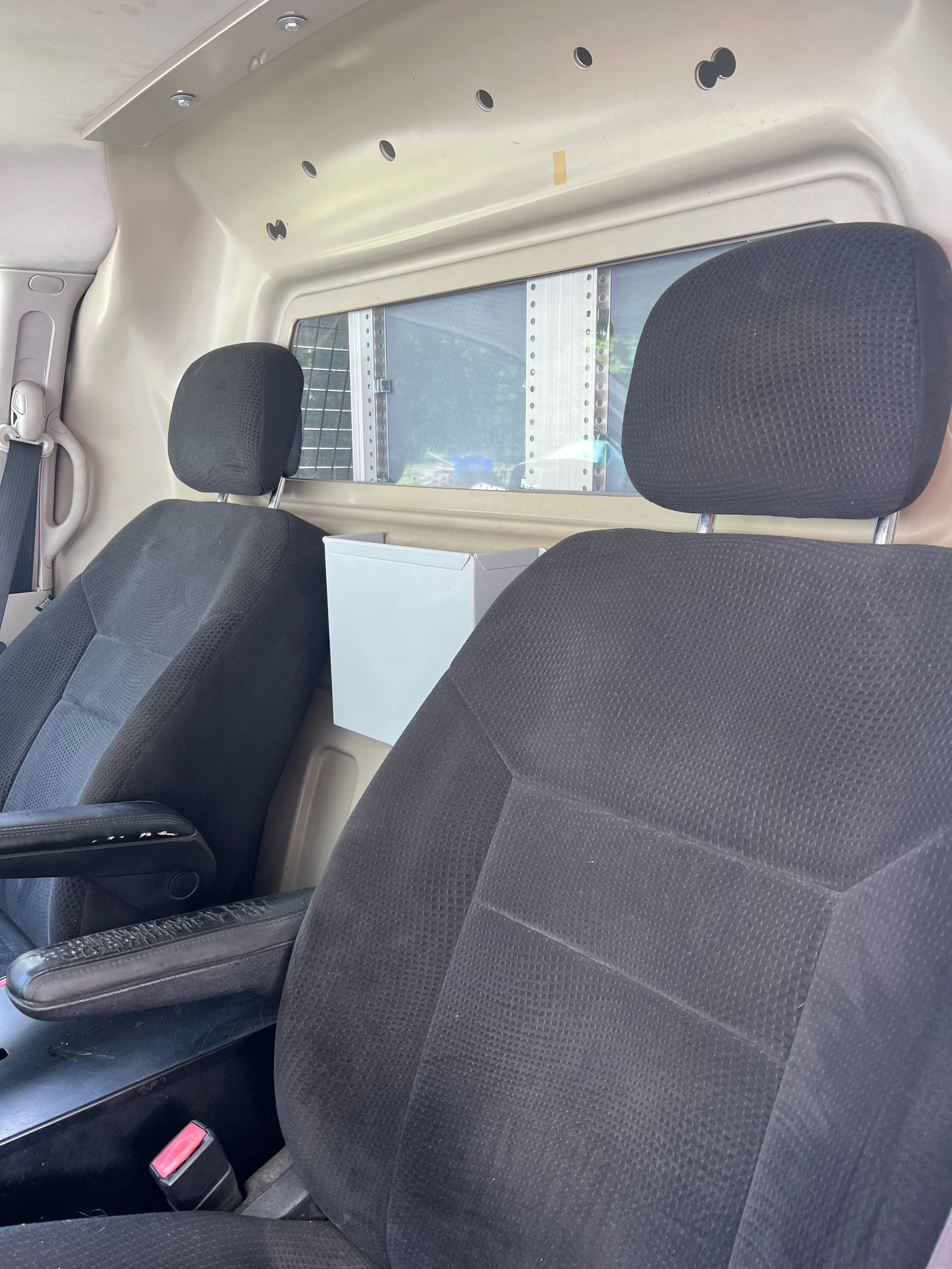 Used 2013 RAM C/V Tradesman FWD image 11