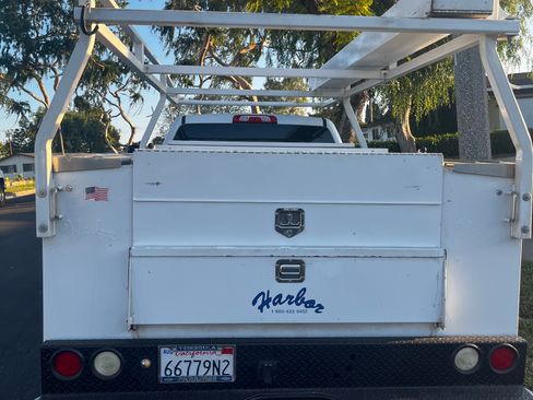 Used 2017 Chevrolet Silverado 2500 W/T image 5