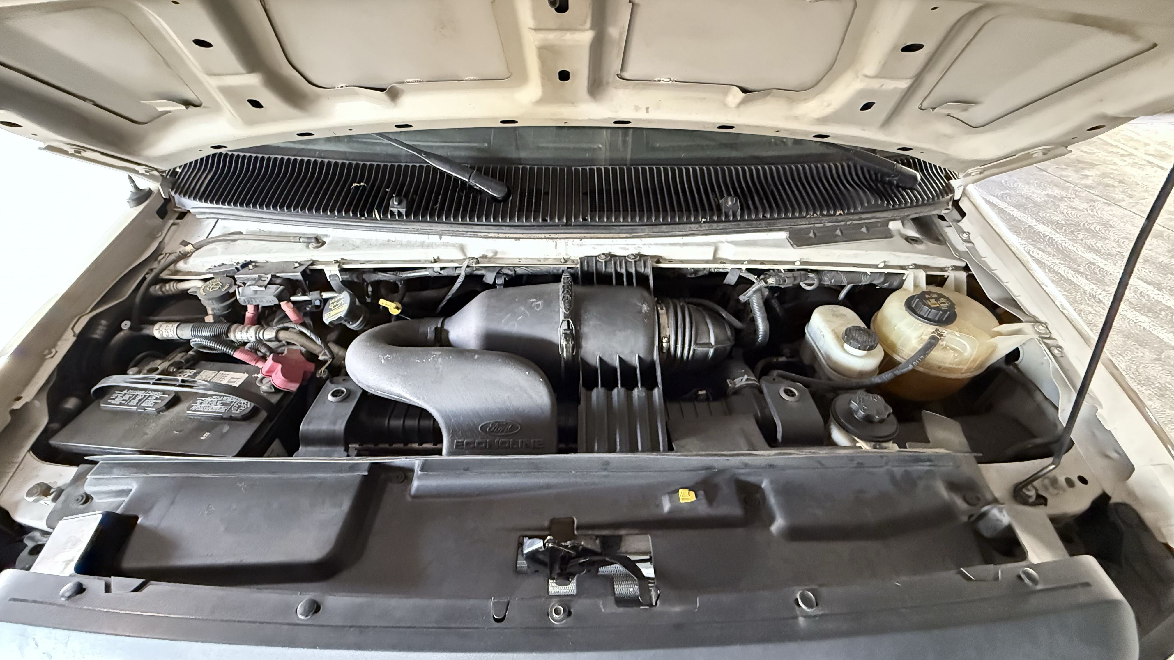 Used 2013 Ford E-150 and Econoline 150 w/ PWR Group RWD image 16