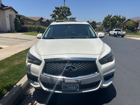 Used 2016 INFINITI QX60 FWD w/ Premium Plus Package image 17