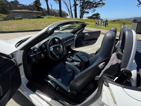 Used 2007 Porsche Boxster S RWD image 13