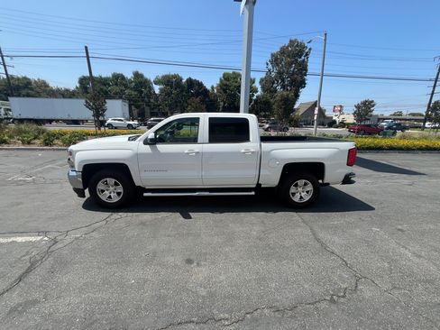 Used 2017 Chevrolet Silverado 1500 LT w/ All Star Edition RWD image 4