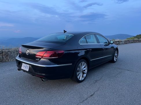 Used 2013 Volkswagen CC Executive image 4