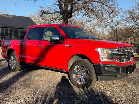 Used 2018 Ford F150 Lariat w/ Equipment Group 502A Luxury image 12