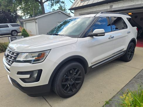 Used 2016 Ford Explorer Limited FWD image 6