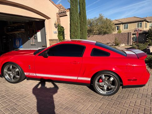 Used 2007 Ford Mustang Shelby GT500 RWD image 16