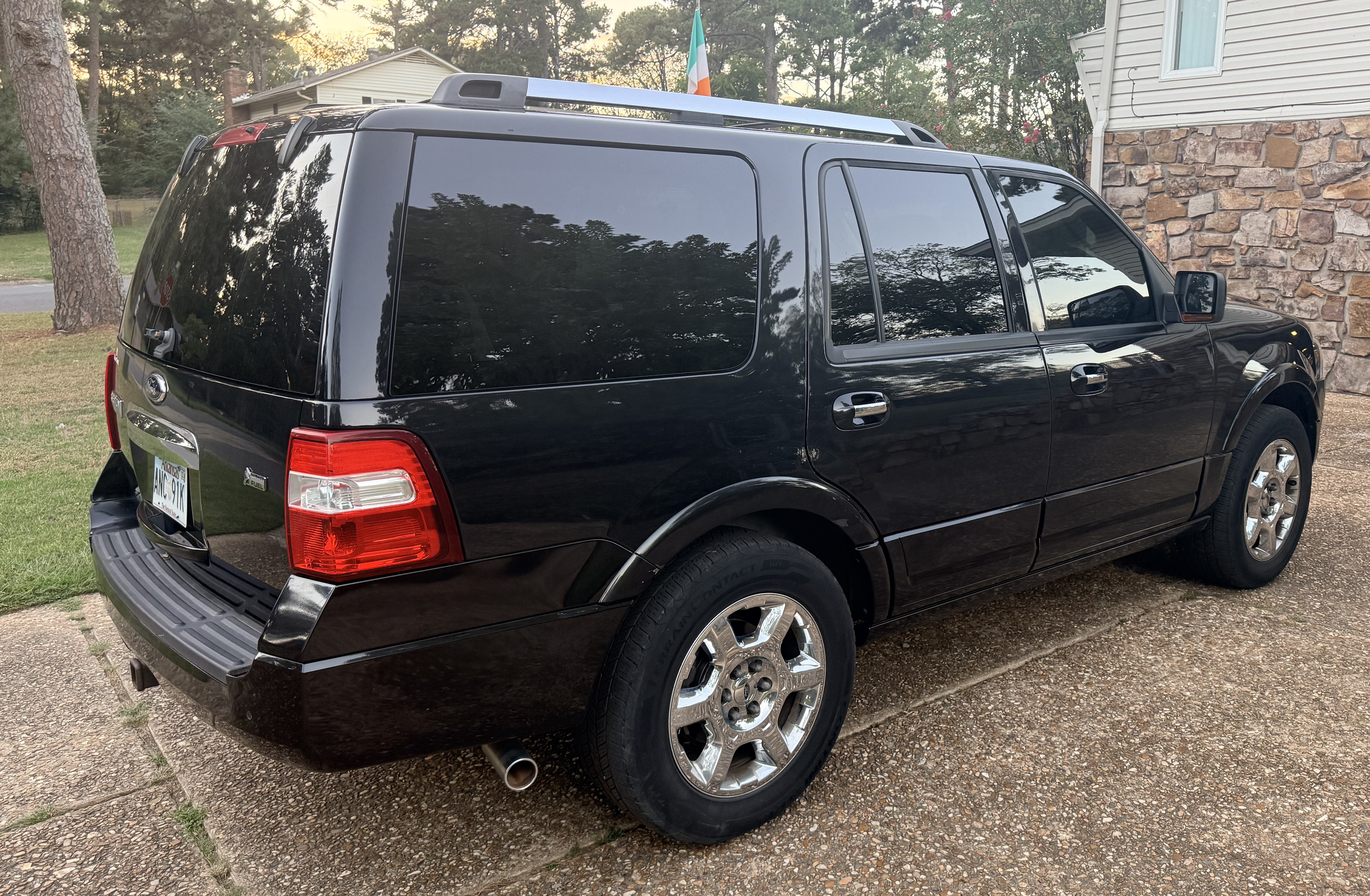 Used 2013 Ford Expedition Limited RWD image 5