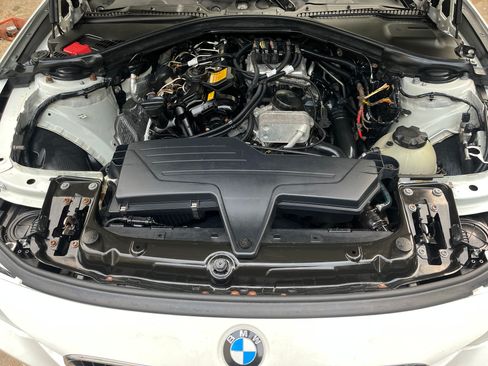 Used 2013 BMW 328i xDrive Sedan AWD/4WD image 23