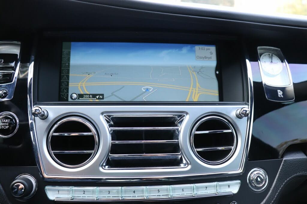 Used 2011 Rolls-Royce Ghost RWD image 21