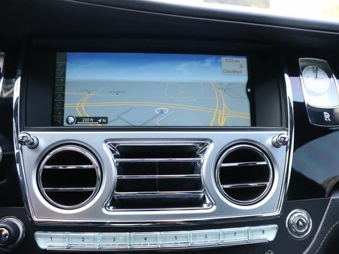 Used 2011 Rolls-Royce Ghost image 21