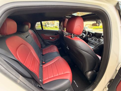 Used 2018 Mercedes-Benz GLC 300 4MATIC Coupe image 11