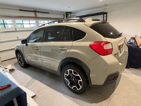 Used 2016 Subaru Crosstrek 2.0i Limited image 3