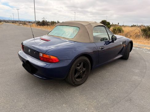 Used 1997 BMW Z3 1.9 RWD image 6