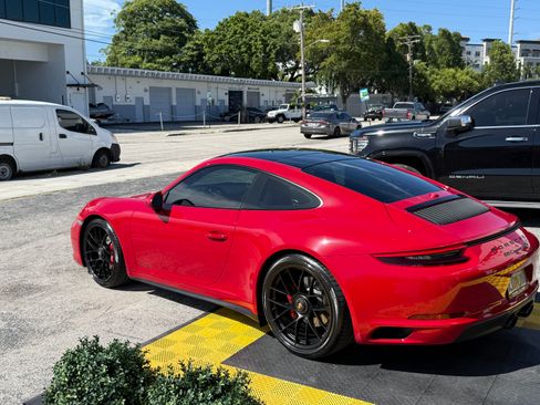 Used 2019 Porsche 911 GT3 RS image 5