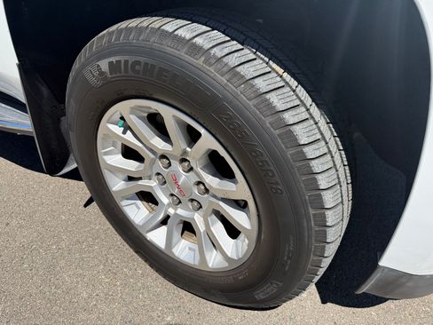 Used 2016 GMC Yukon SLT image 16