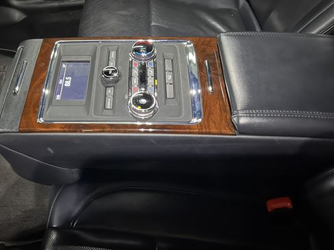 Used 2019 Lincoln Continental w/ Equipment Group 500A image 12