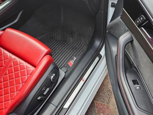 Used 2021 Audi S4 Premium Plus w/ Premium Plus Package image 13