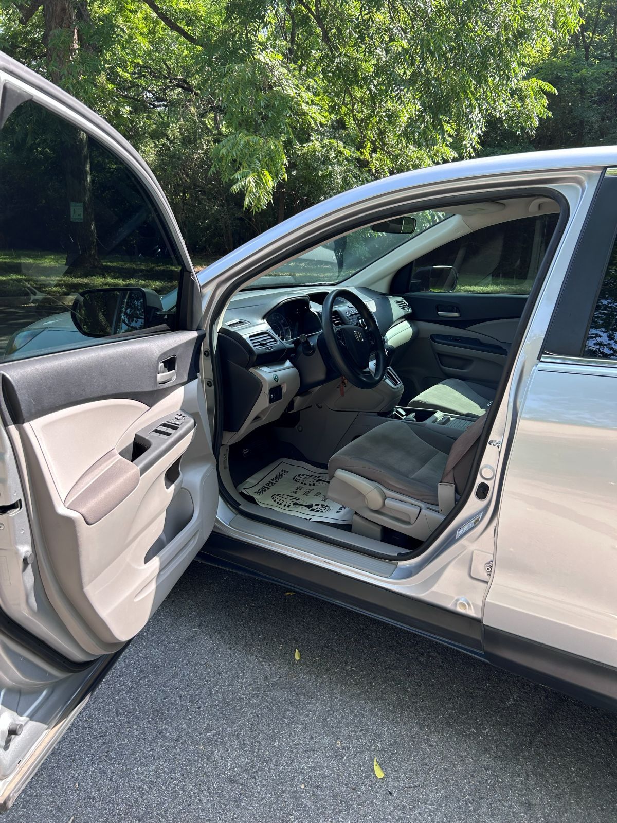 Used 2013 Honda CR-V LX image 19
